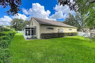 1124 Split Silk St, Valrico, FL 33594 - Photo 7
