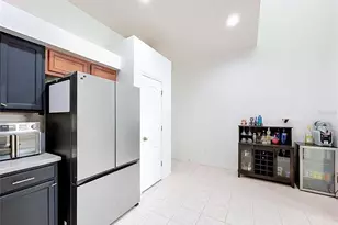 1124 Split Silk St, Valrico, FL 33594 - Photo 17