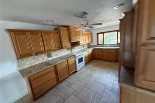 6111 Bayou Grande Blvd NE, Saint Petersburg, FL 33703 - Photo 5