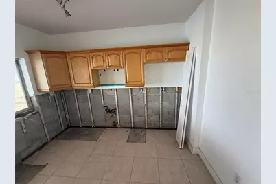 6111 Bayou Grande Boulevard NE, Saint Petersburg, FL 33703 - Photo 11