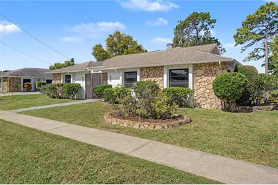 16207 Tree Line Drive, Hudson, FL 34667 - Photo 5