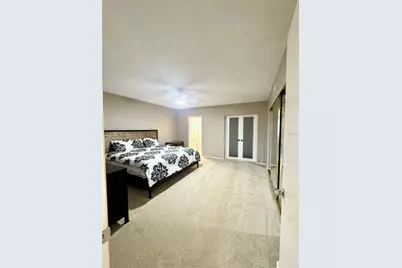 2402 Ecuadorian Way #40, Clearwater, FL 33763 - Photo 13