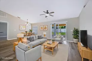 8810 Pebblebrooke Dr, Lakeland, FL 33810 - Photo 3