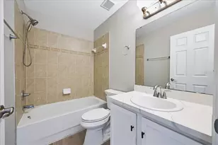 8810 Pebblebrooke Dr, Lakeland, FL 33810 - Photo 15