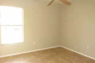 3279 Blythe Ave, Spring Hill, FL 34609 - Photo 11