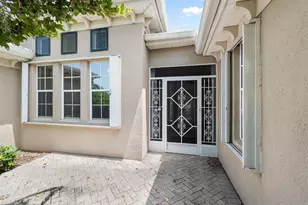 1015 Chelsea Greens Ct, Sun City Center, FL 33573 - Photo 7