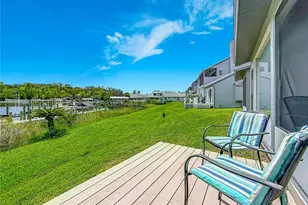 11122 W Cove Harbor Dr, Crystal River, FL 34428 - Photo 33