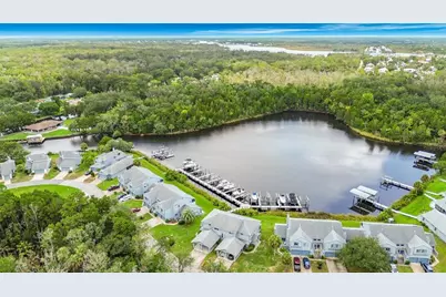 11122 W Cove Harbor Drive #112, Crystal River, FL 34428 - Photo 3