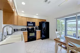 11122 W Cove Harbor Dr, Crystal River, FL 34428 - Photo 13