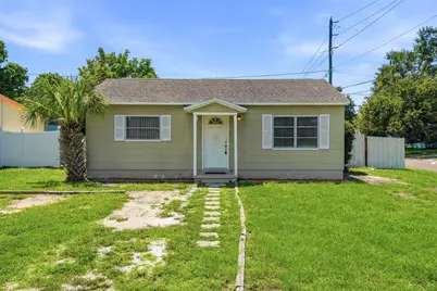 701 59th Street S, Gulfport, FL 33707 - Photo 1