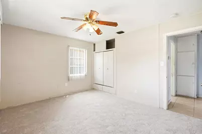 701 59th Street S, Gulfport, FL 33707 - Photo 13