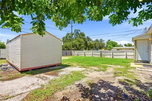701 59th St S, Gulfport, FL 33707 - Photo 19