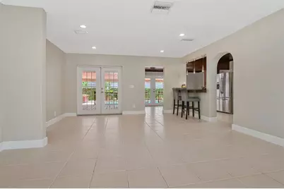 311 N Gomez Avenue, Tampa, FL 33609 - Photo 7