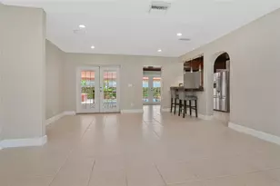 311 N Gomez Ave, Tampa, FL 33609 - Photo 7