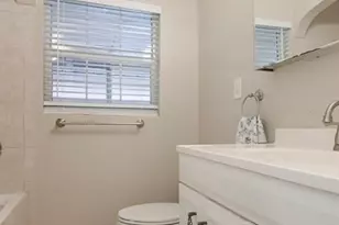 311 N Gomez Ave, Tampa, FL 33609 - Photo 25