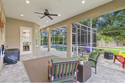 930 Southern Pine Court NE, Saint Petersburg, FL 33703 - Photo 31