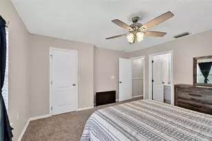 2052 Greenwood Valley Dr, Plant City, FL 33563 - Photo 31
