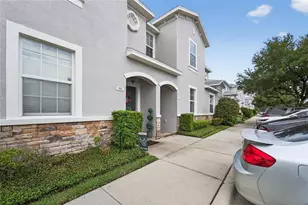 2052 Greenwood Valley Dr, Plant City, FL 33563 - Photo 3