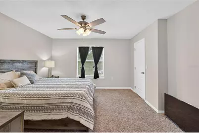 2052 Greenwood Valley Drive, Plant City, FL 33563 - Photo 29