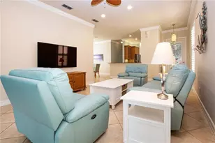 15847 Cobble Mill Dr, Wimauma, FL 33598 - Photo 11