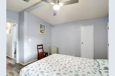 4616 Olive Drive, Zephyrhills, FL 33542 - Photo 17
