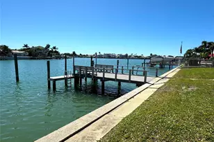 228 Howard Dr, Belleair Beach, FL 33786 - Photo 13
