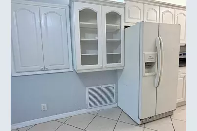4320 Yardley Avenue N, Saint Petersburg, FL 33713 - Photo 19