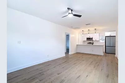 402 E Virginia Avenue, Tampa, FL 33603 - Photo 9