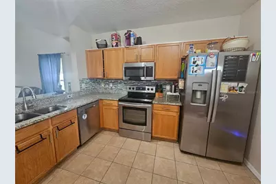 11731 Mango Cross Court, Seffner, FL 33584 - Photo 5
