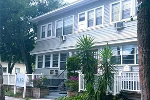 700 1st St N, Saint Petersburg, FL 33701 - Photo 1