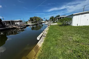 6810 Gull Ln, Hudson, FL 34667 - Photo 5