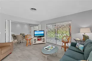 1205 Tarpon Center Dr, Venice, FL 34285 - Photo 13