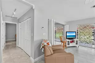 1205 Tarpon Center Dr, Venice, FL 34285 - Photo 17