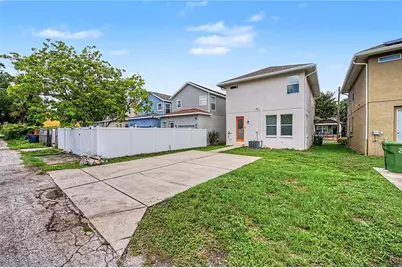 2126 W Spruce Street, Tampa, FL 33607 - Photo 31