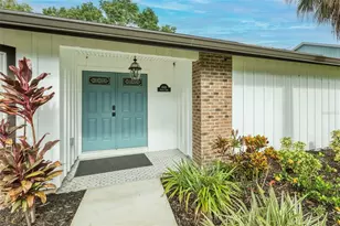 1046 Sylvia Ln, Tampa, FL 33613 - Photo 3