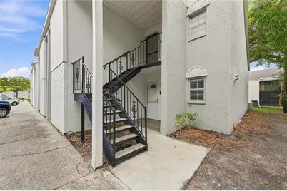 3807 N Oak Drive #D41, Tampa, FL 33611 - Photo 5
