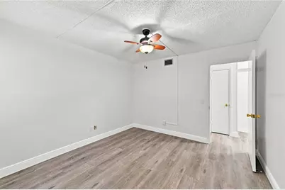 3807 N Oak Drive #D41, Tampa, FL 33611 - Photo 21
