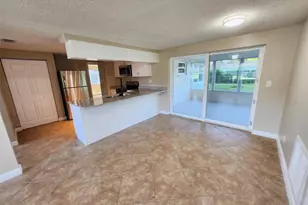 7146 Carmel Ave, New Port Richey, FL 34655 - Photo 15