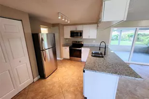7146 Carmel Ave, New Port Richey, FL 34655 - Photo 9