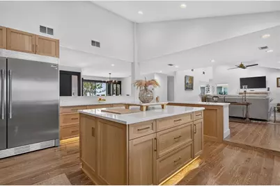 2862 Shady Oak Court, Clearwater, FL 33761 - Photo 13