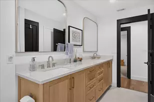 2862 Shady Oak Ct, Clearwater, FL 33761 - Photo 31