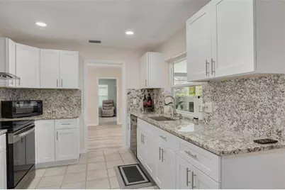 8960 140th Street, Seminole, FL 33776 - Photo 13
