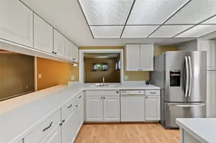 9777 119th Way, Seminole, FL 33772 - Photo 13
