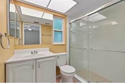 9777 119th Way, Seminole, FL 33772 - Photo 25