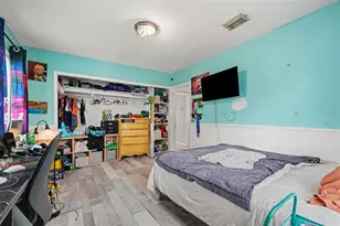 1509 W Barr Dr, Tampa, FL 33603 - Photo 17
