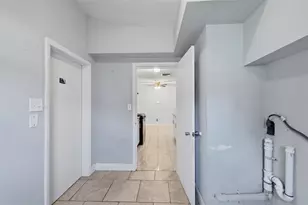9810 N 54th St, Temple Terrace, FL 33617 - Photo 35