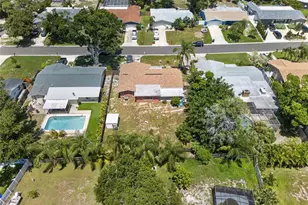 13920 88th Ave, Seminole, FL 33776 - Photo 13
