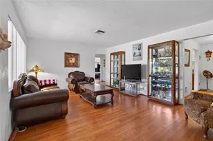 13920 88th Ave, Seminole, FL 33776 - Photo 15