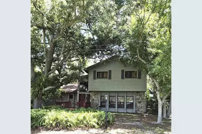 9913 W Bay Street, Seminole, FL 33776 - Photo 1
