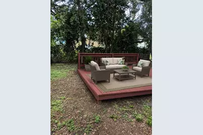 9913 W Bay Street, Seminole, FL 33776 - Photo 25